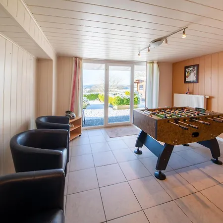 Villa Escape At Mont Saint Jacques *